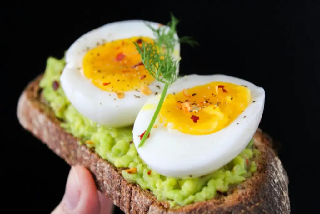 10 Healthy Breakfast Recipes to Start Your Day 3 Avocado Toast with Egg