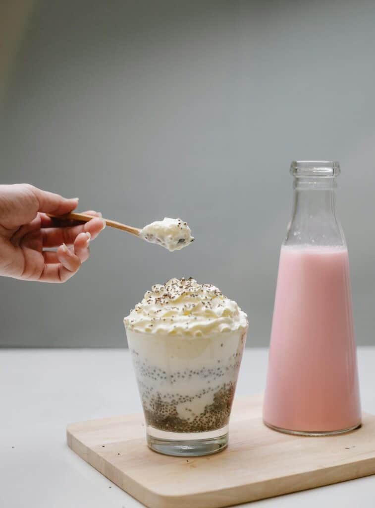 10 Healthy Dessert Ideas That Are Guilt-Free and Delicious 2 yogurt parfait