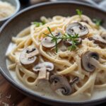 Creamy garlic mushroom pasta