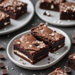 Healthy Greek Yogurt Brownies (67 Calories)