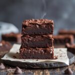 - High Protein Chocolate Cottage Cheese Brownies [Flourless]